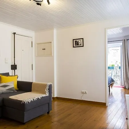 Guestready - Bright Flat In Alfama Lisbon
