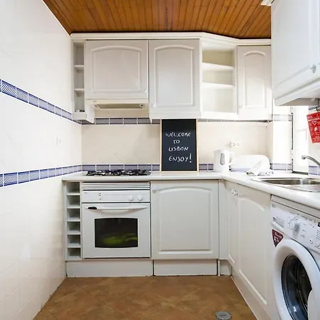 Guestready - Bright Flat In Alfama Lisbon
